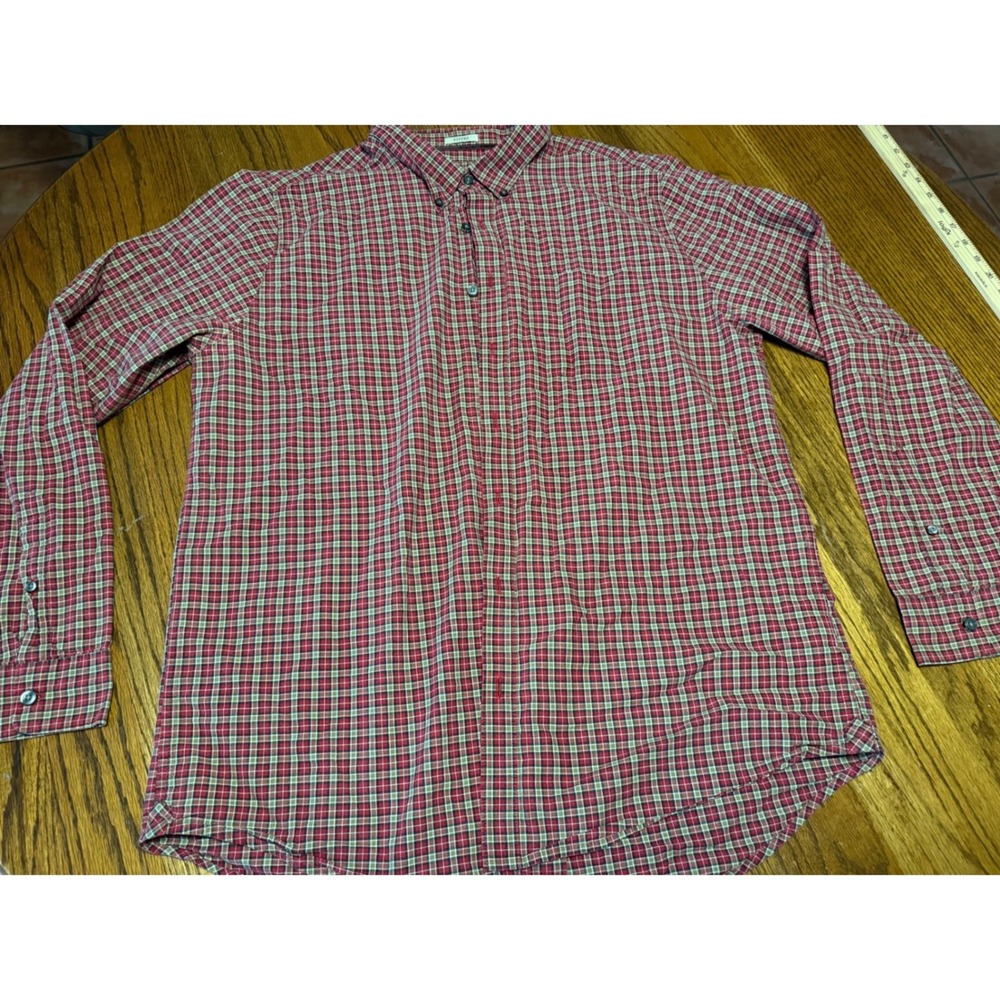 Old Navy Mens XL Fitted Long Sleeve Plaid Button Down Shirt Red Green Check